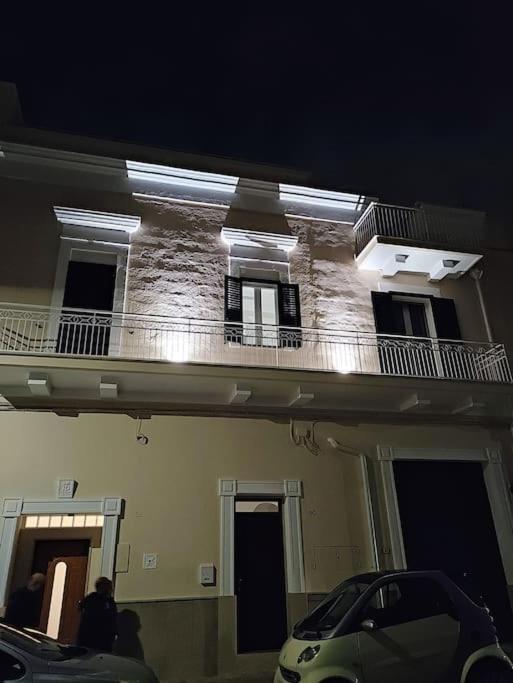 A Casa Del Mercante Монополи Экстерьер фото